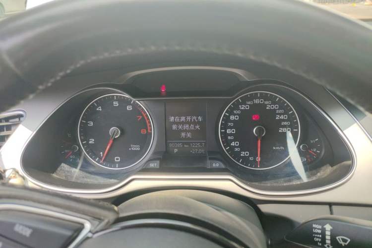 Used Audi A4L 2015 35 TFSI Automatic Standard Model Instrument Cluster