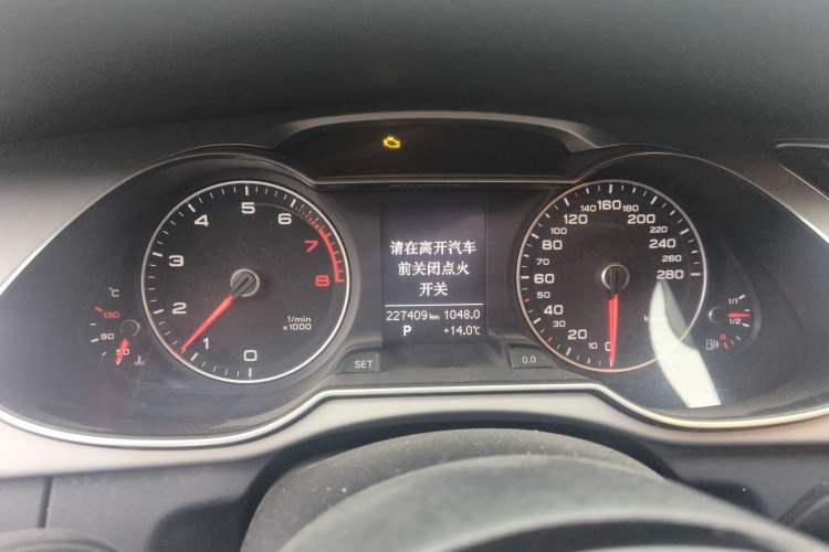 Used Audi A4L 2015 45 TFSI quattro Individual Sport Edition Instrument Cluster