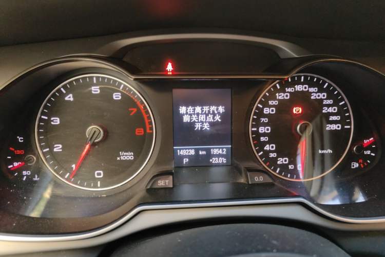 Used Audi A4L 2015 35 TFSI Automatic Technology Model Instrument Cluster
