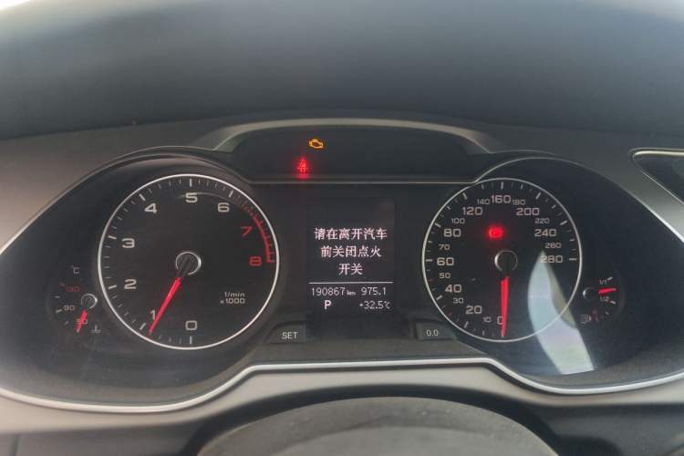 Used Audi A4L 2015 35 TFSI Automatic Standard Model Instrument Cluster