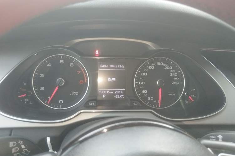 Used Audi A4L 2015 35 TFSI Automatic Comfort Model Instrument Cluster