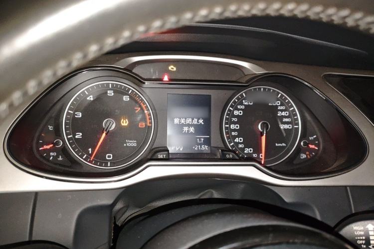 Used Audi A4L 2015 35 TFSI Automatic Comfort Model Instrument Cluster