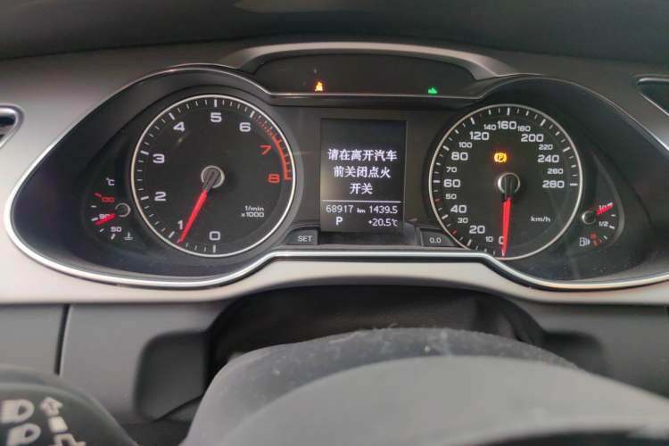 Used Audi A4L 2015 35 TFSI Automatic Standard Model Instrument Cluster