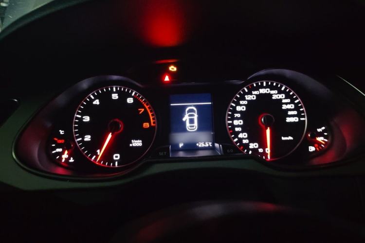 Used Audi A4L 2015 45 TFSI quattro Individual Sport Edition Instrument Cluster