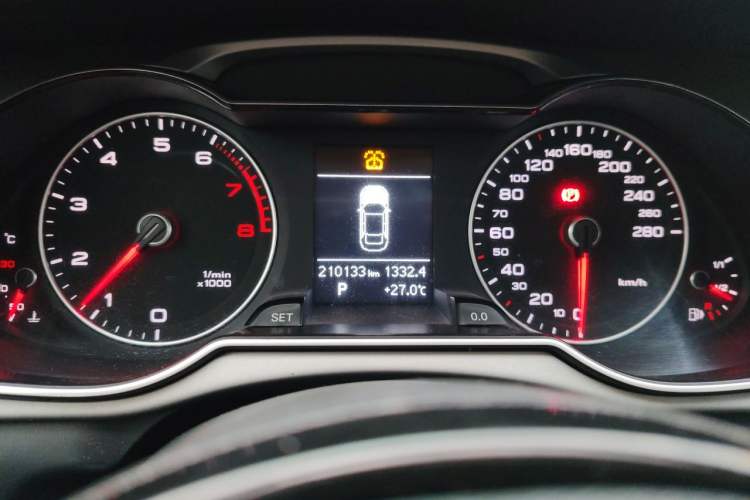 Used Audi A4L 2015 35 TFSI Automatic Standard Model Instrument Cluster