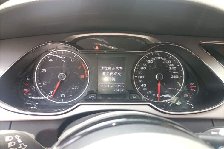 Used Audi A4L 2015 35 TFSI Automatic Comfort Model Instrument Cluster