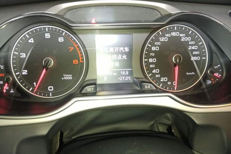 Used Audi A4L 2015 35 TFSI Automatic Comfort Model Instrument Cluster