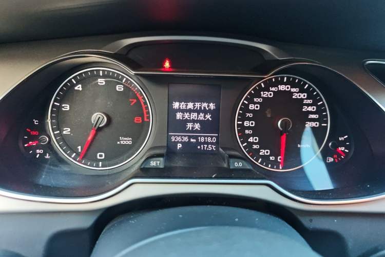 Used Audi A4L 2015 35 TFSI Automatic Standard Model Instrument Cluster