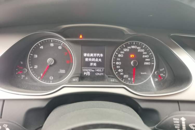 Used Audi A4L 2015 35 TFSI Automatic Standard Model Instrument Cluster