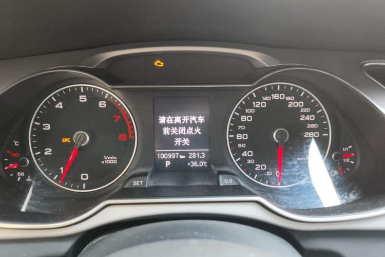 Used Audi A4L 2015 35 TFSI Automatic Comfort Model Instrument Cluster