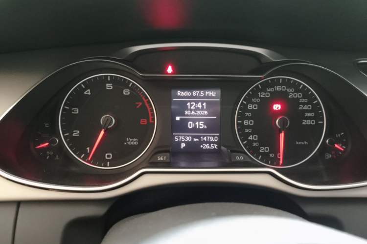 Used Audi A4L 2015 45 TFSI quattro Individual Sport Edition Instrument Cluster