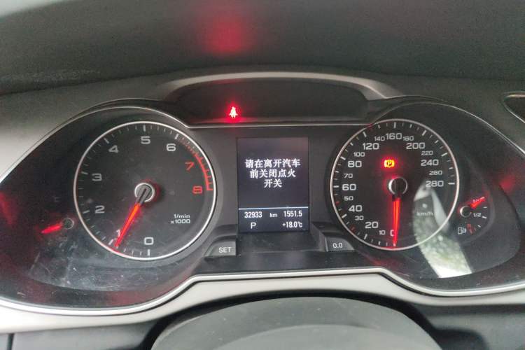 Used Audi A4L 2015 35 TFSI Automatic Luxury Edition Instrument Cluster