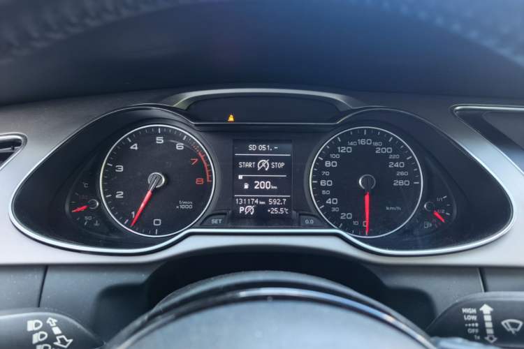 Used Audi A4L 2015 35 TFSI Automatic Standard Model Instrument Cluster