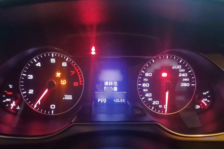 Used Audi A4L 2015 35 TFSI Automatic Comfort Model Instrument Cluster