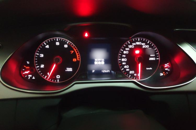 Used Audi A4L 2015 35 TFSI Automatic Comfort Model Instrument Cluster