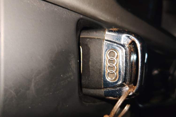 Used Audi A4L 2015 45 TFSI quattro Individual Sport Edition Interior 1
