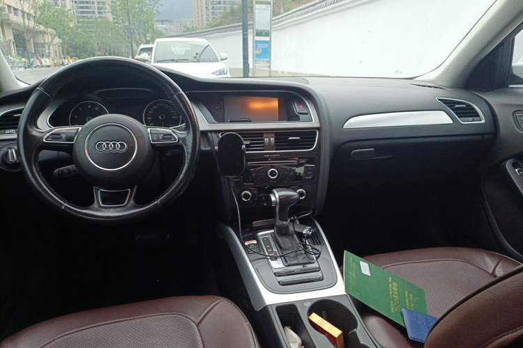 Used Audi A4L 2015 35 TFSI Automatic Standard Model Interior 2