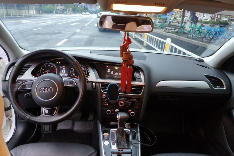 Used Audi A4L 2015 35 TFSI Automatic Standard Model Interior 2