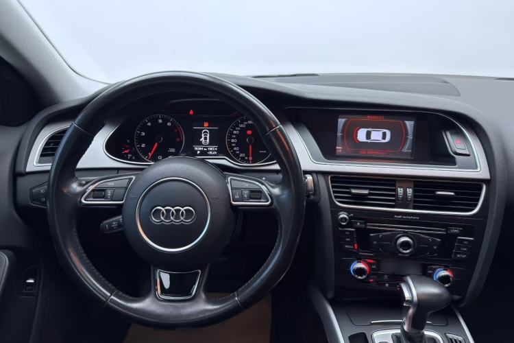 Used Audi A4L 2015 45 TFSI quattro Individual Sport Edition Interior 2