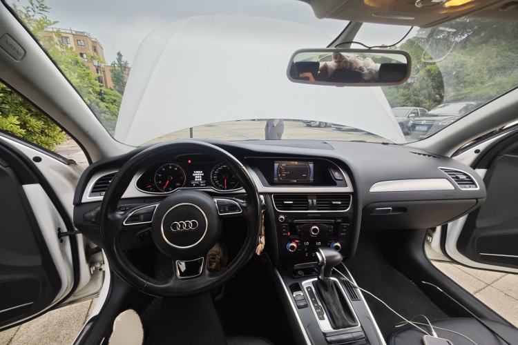 Used Audi A4L 2015 35 TFSI Automatic Standard Model Interior 2