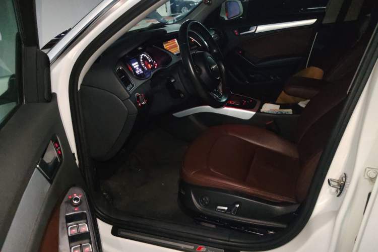Used Audi A4L 2015 45 TFSI quattro Individual Sport Edition Interior 3
