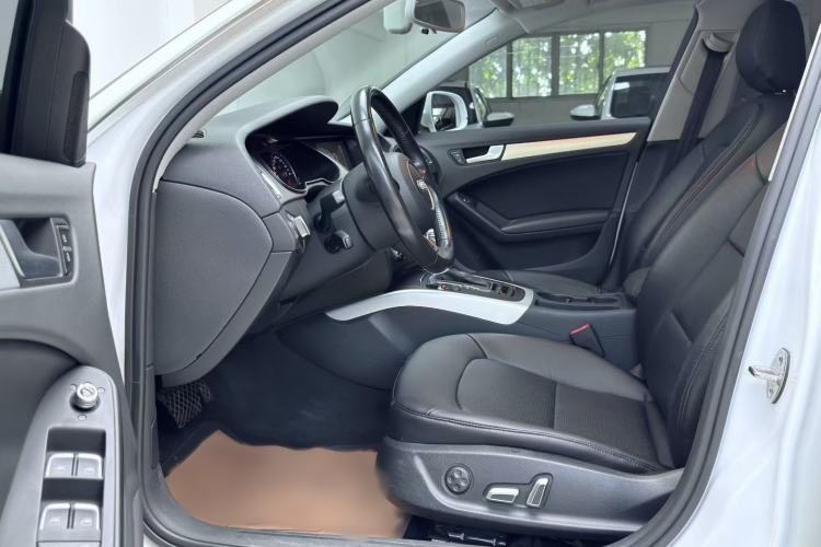 Used Audi A4L 2015 45 TFSI quattro Individual Sport Edition Interior 3