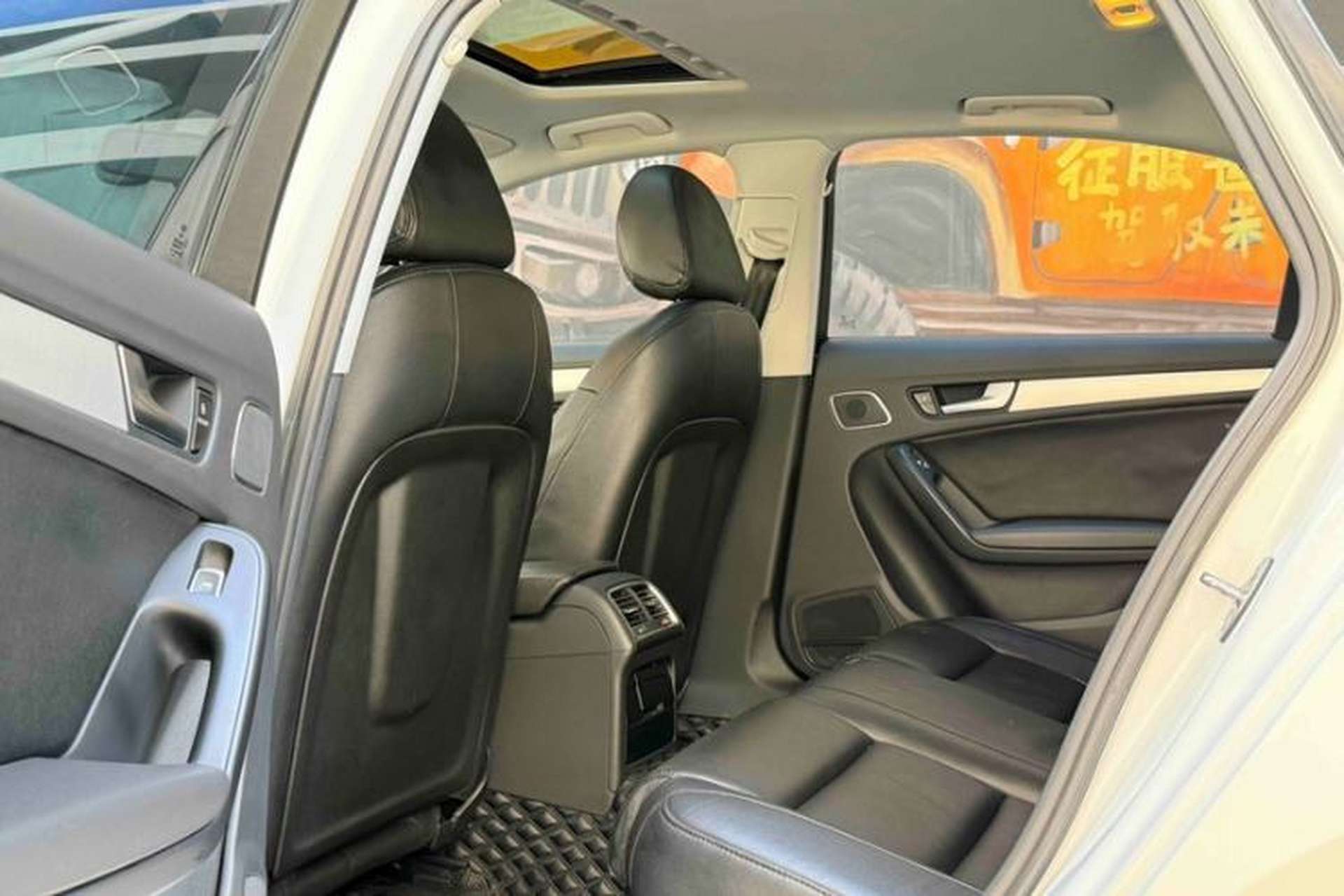Used Audi A4L 2015 35 TFSI Automatic Standard Model Interior 3