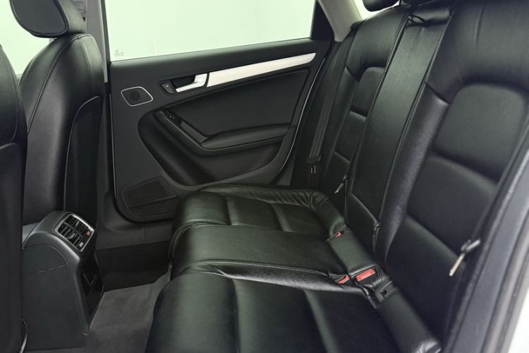 Used Audi A4L 2015 45 TFSI quattro Individual Sport Edition Interior 4