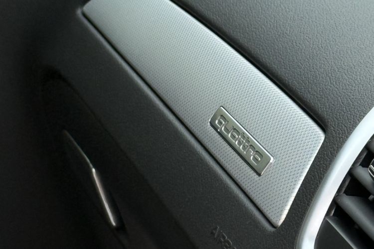 Used Audi A4L 2015 45 TFSI quattro Individual Sport Edition Interior 5