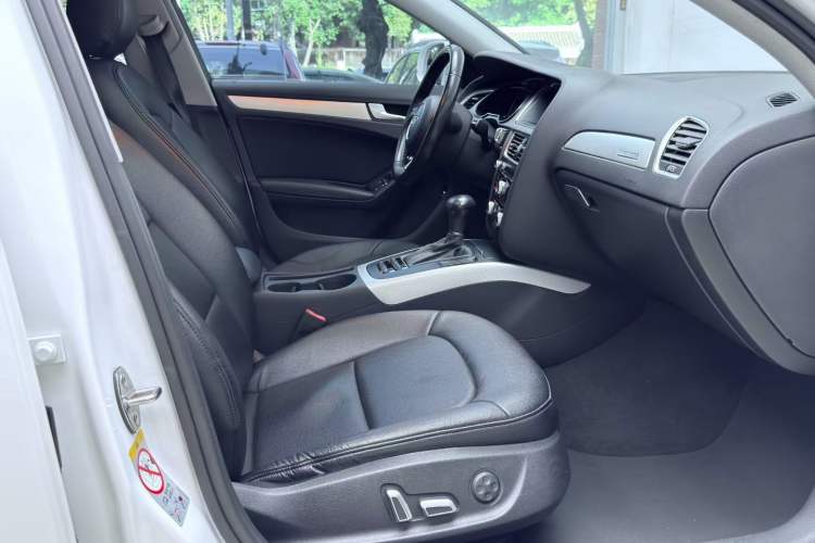 Used Audi A4L 2015 45 TFSI quattro Individual Sport Edition Interior 5