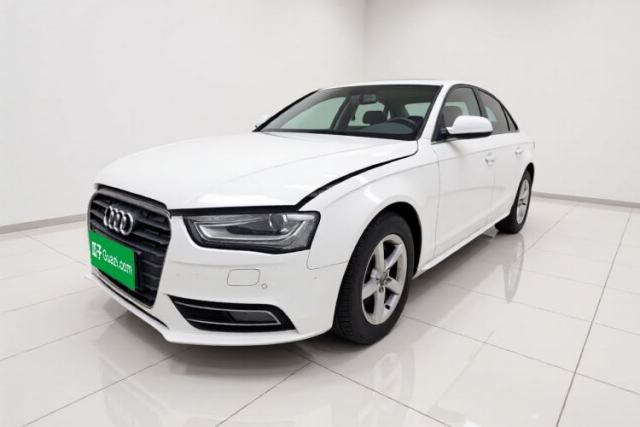 Ojetý Audi A4L 2015 35 TFSI Automatic Standard Model