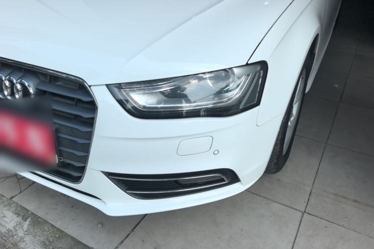 Used Audi A4L 2015 35 TFSI Automatic Standard Model Left Front Headlight