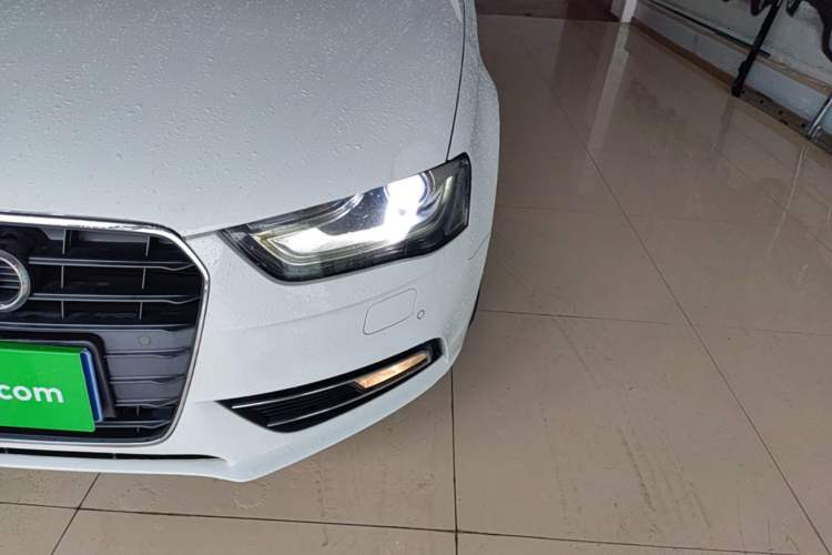 Used Audi A4L 2015 35 TFSI Automatic Standard Model Left Front Headlight