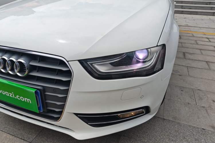 Used Audi A4L 2015 35 TFSI Automatic Comfort Model Left Front Headlight