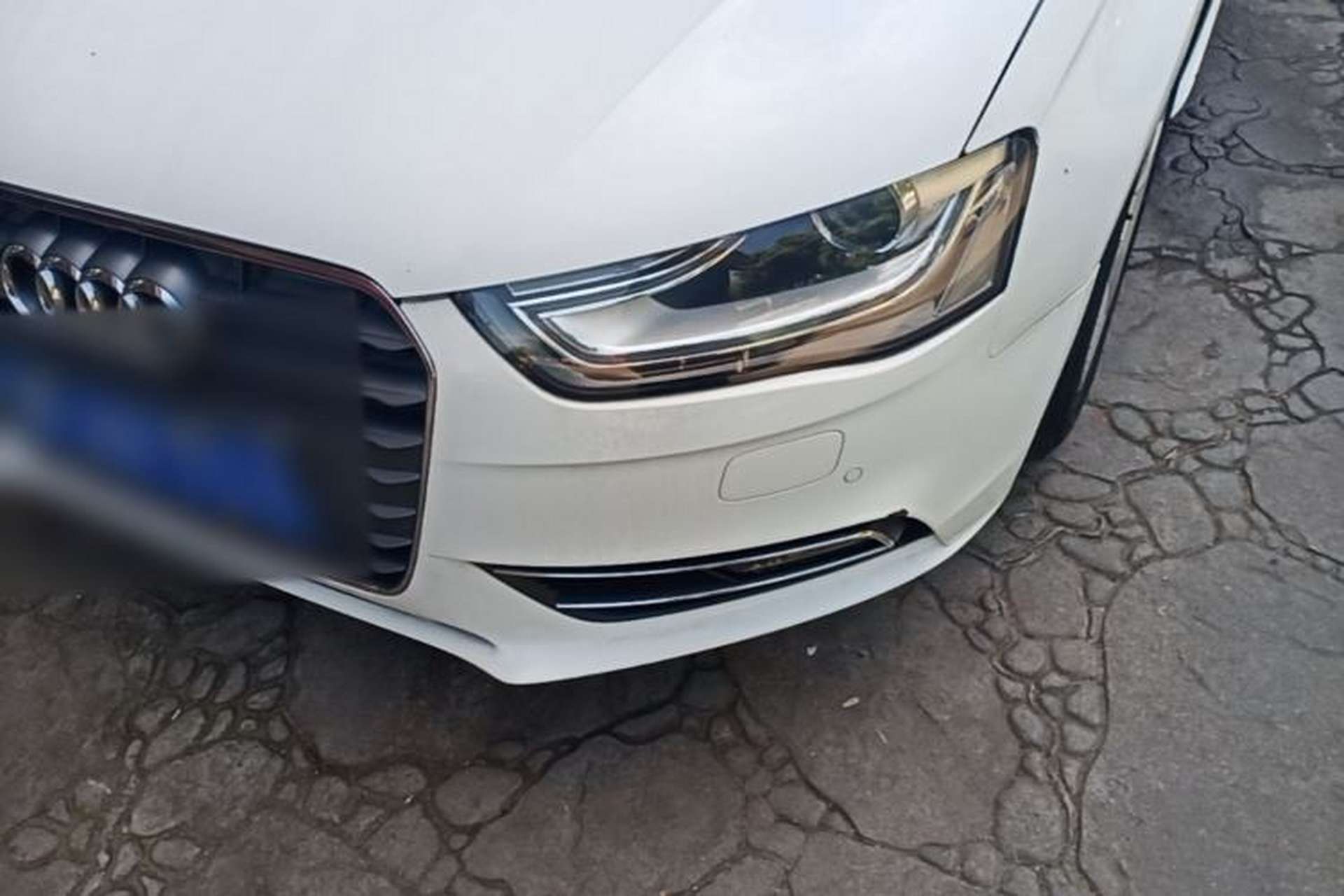 Used Audi A4L 2015 35 TFSI Automatic Standard Model Left Front Headlight