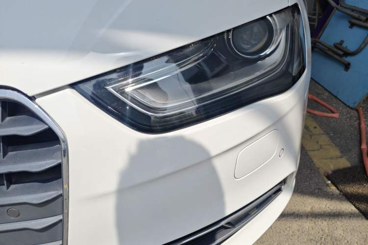Used Audi A4L 2015 35 TFSI Automatic Standard Model Left Front Headlight
