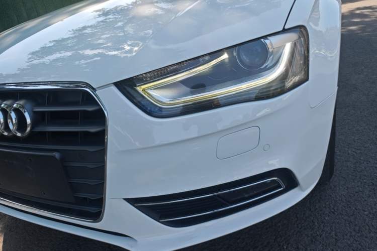 Used Audi A4L 2015 35 TFSI Automatic Standard Model Left Front Headlight