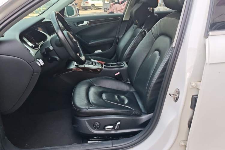 Used Audi A4L 2015 35 TFSI Automatic Comfort Model Left Front Seat