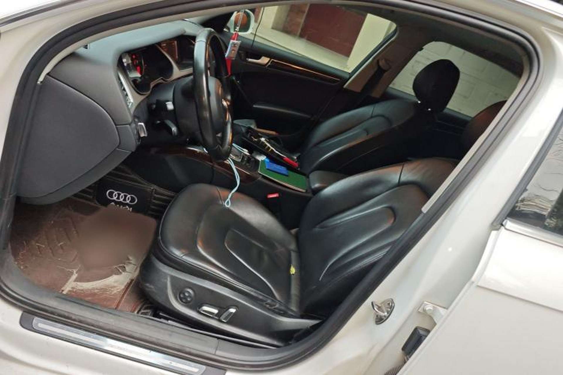 Used Audi A4L 2015 35 TFSI Automatic Comfort Model Left Front Seat