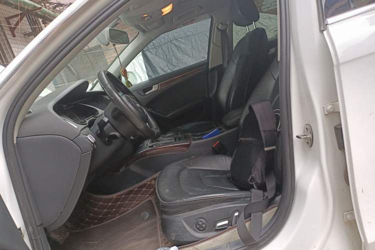 Used Audi A4L 2015 35 TFSI Automatic Comfort Model Left Front Seat