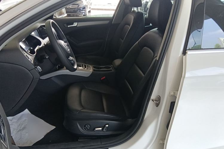 Used Audi A4L 2015 30 TFSI Automatic Comfort Model Left Front Seat