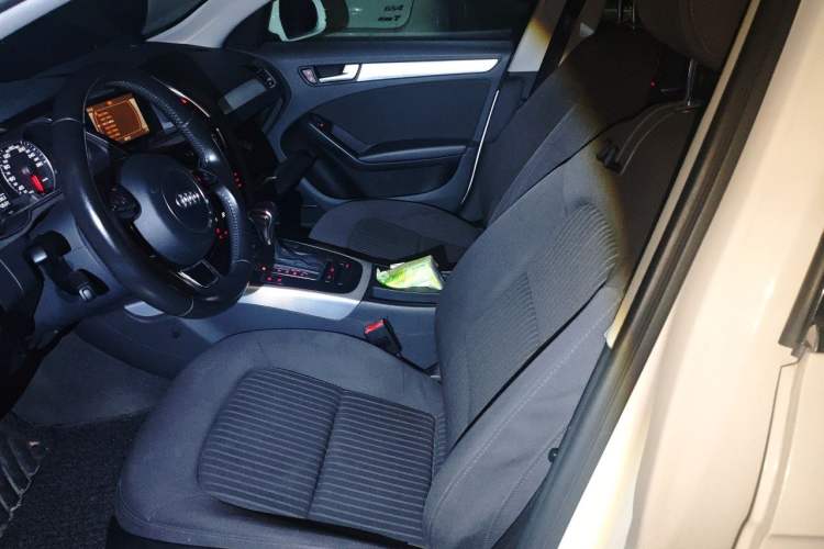 Used Audi A4L 2015 35 TFSI Automatic Standard Model Left Front Seat