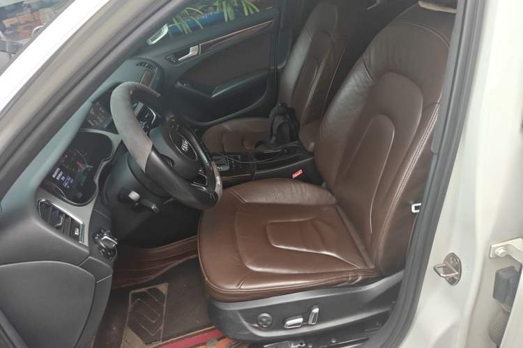 Used Audi A4L 2015 35 TFSI Automatic Comfort Model Left Front Seat
