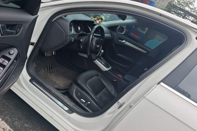 Used Audi A4L 2015 45 TFSI quattro Individual Sport Edition Left Front Seat