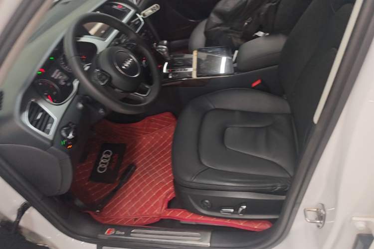 Used Audi A4L 2015 35 TFSI Automatic Comfort Model Left Front Seat