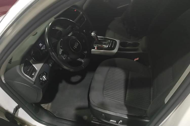 Used Audi A4L 2015 35 TFSI Automatic Standard Model Left Front Seat