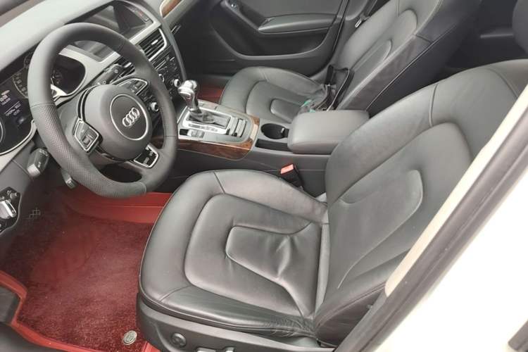 Used Audi A4L 2015 35 TFSI Automatic Comfort Model Left Front Seat