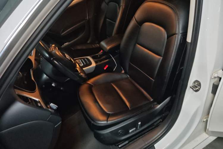 Used Audi A4L 2015 45 TFSI quattro Individual Sport Edition Left Front Seat
