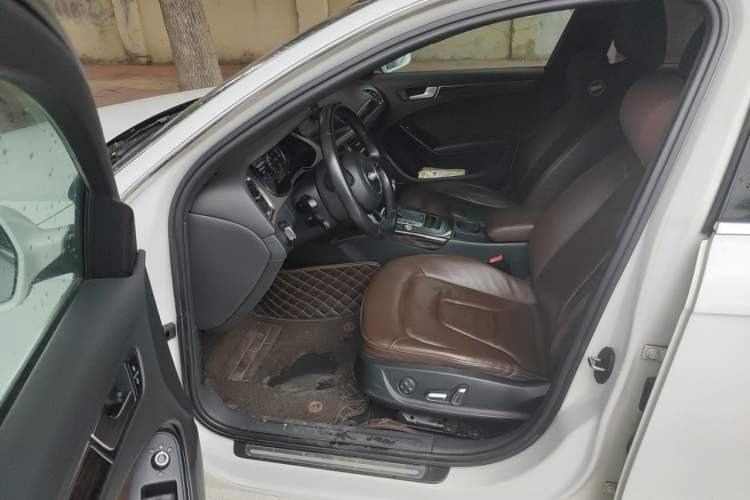 Used Audi A4L 2015 35 TFSI Automatic Comfort Model Left Front Seat