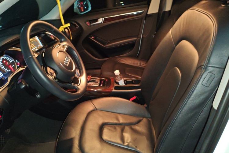 Used Audi A4L 2015 35 TFSI Automatic Comfort Model Left Front Seat